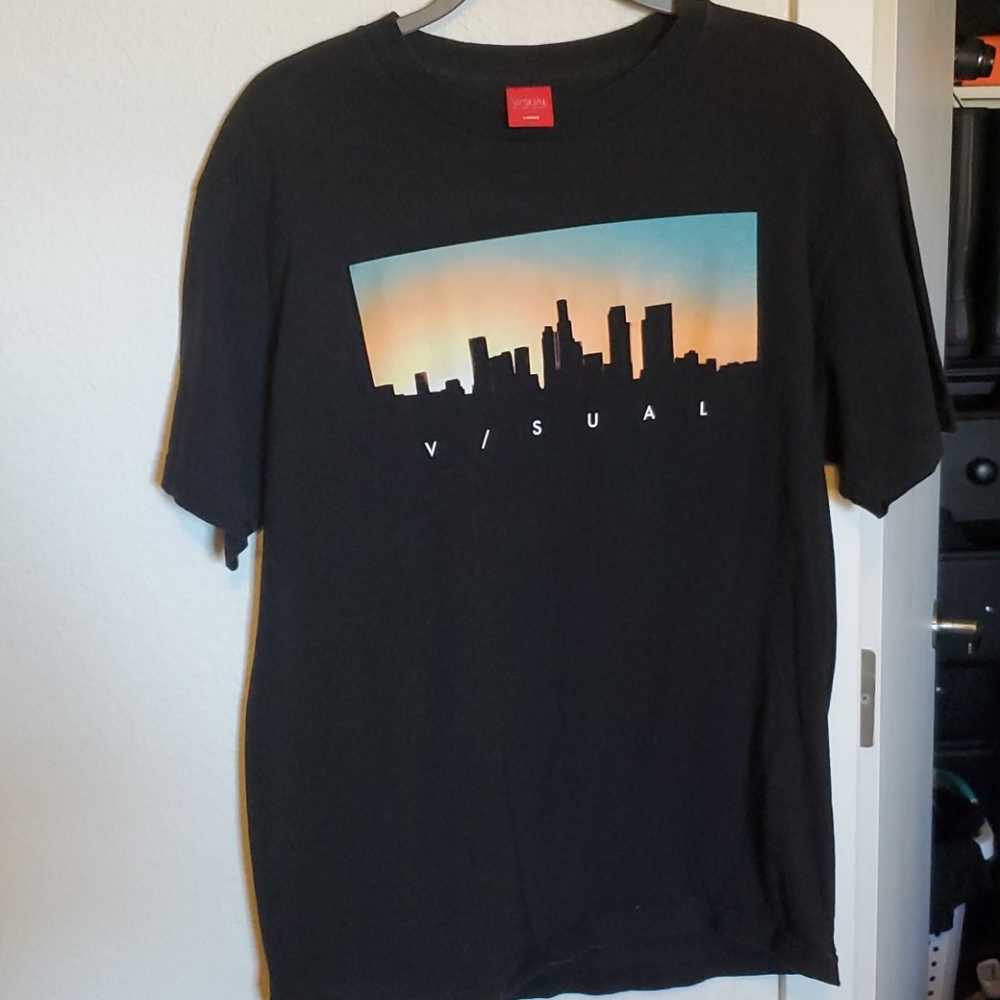 Visual T-Shirt